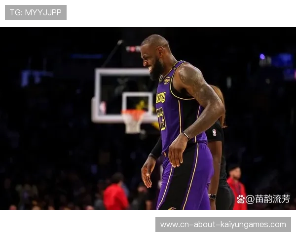 湖人末节收紧轮转，空位出手明显减少